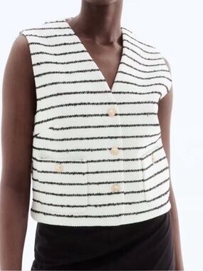 Striped Tweed V-Neck Sleeveless Top - White/Black
